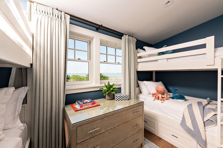 Harbor View Hotel