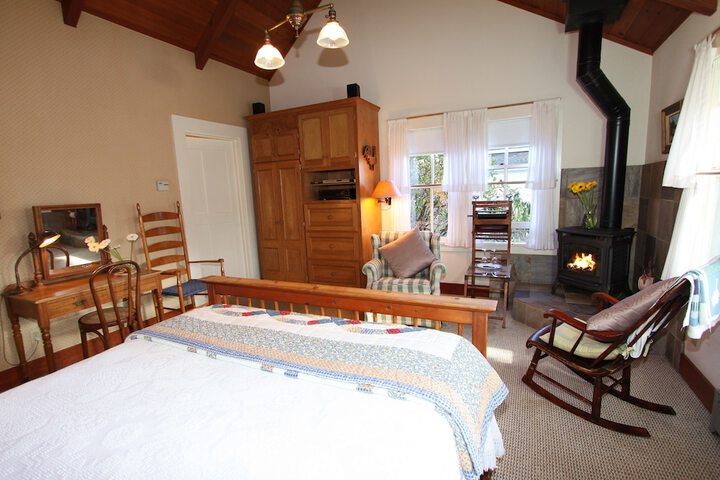 Room 44 of 54