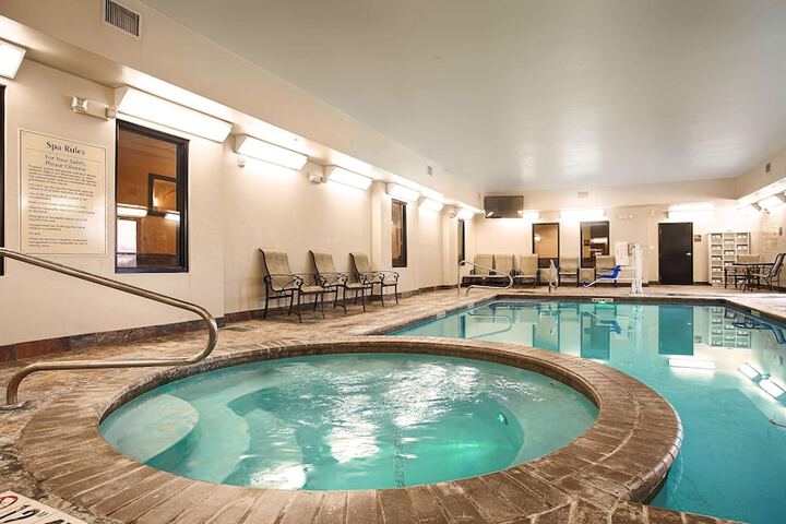 Pool 4 of 26