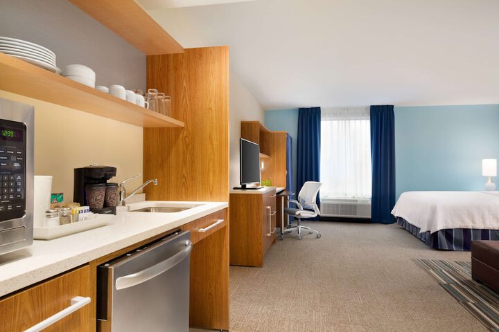 Home2 Suites by Hilton Joliet / Plainfield