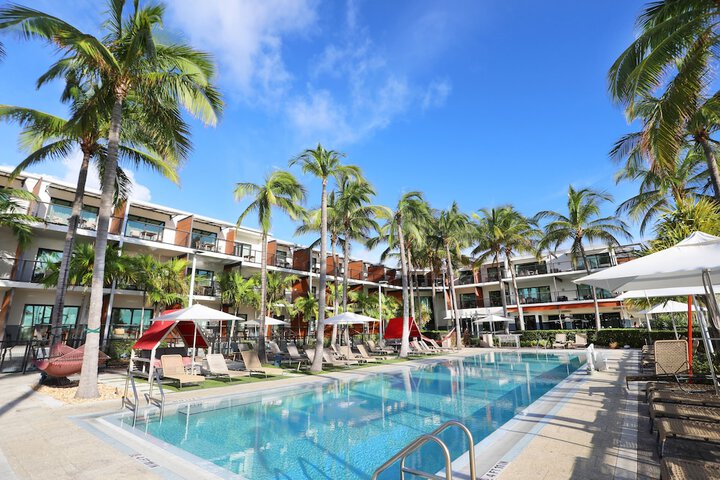 Hotel 4 of 132