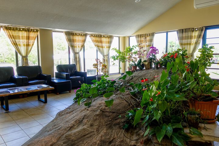 Hotel Interior 8 of 47