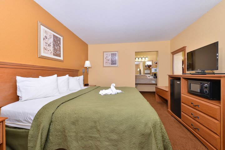 Room 29 of 65