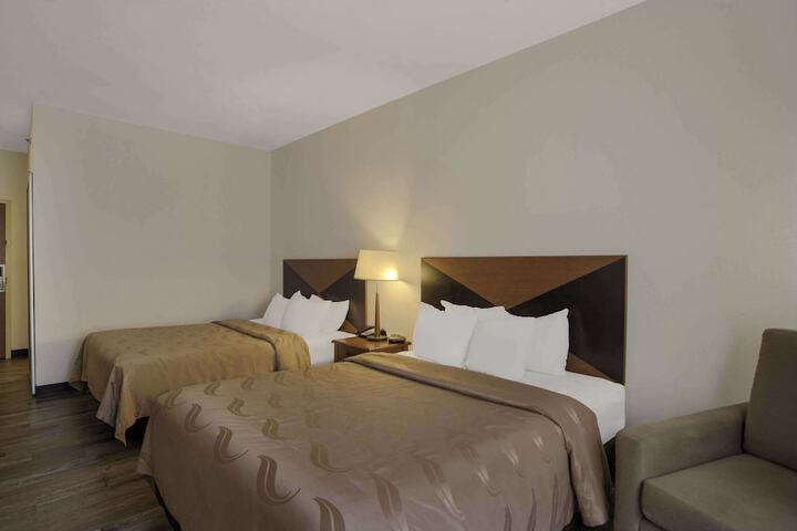 Room 14 of 31
