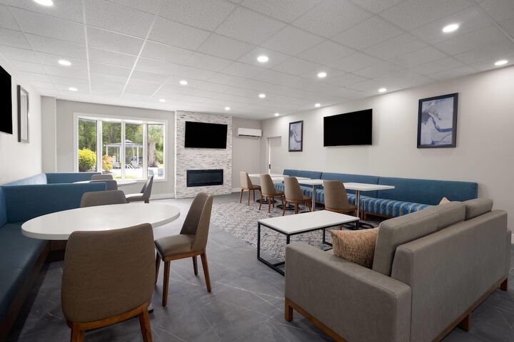 La Quinta Inn & Suites by Wyndham Myrtle Beach