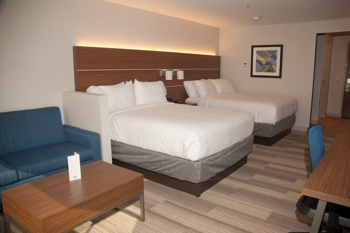 Holiday Inn Express & Suites Decatur by IHG