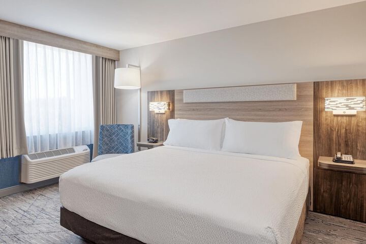 Room 21 of 65