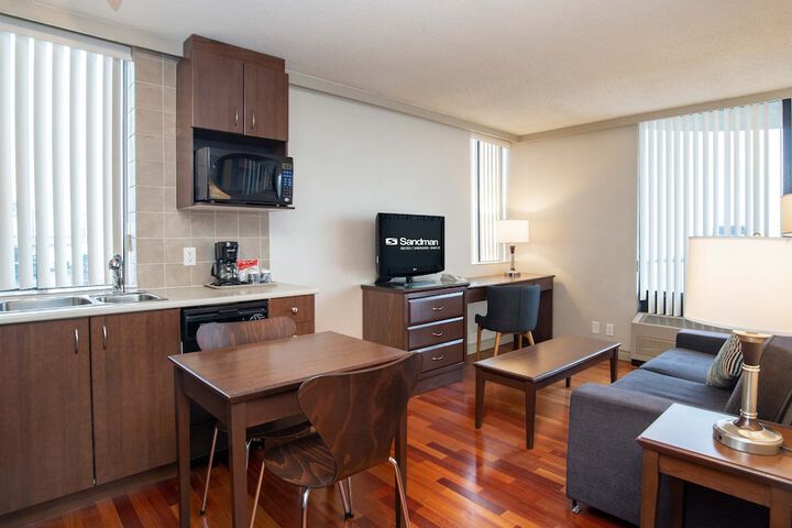 Room 15 of 47