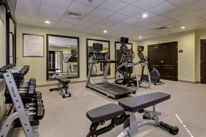 Staybridge Suites St. Louis - Westport by IHG