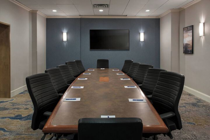 Delta Hotels by Marriott Utica