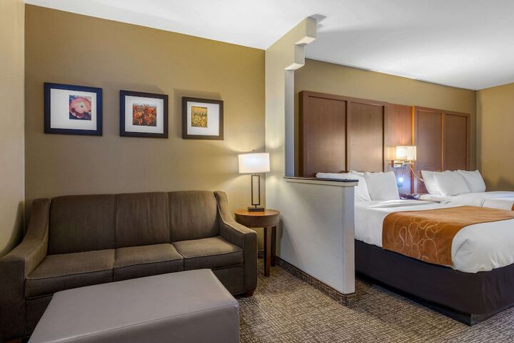 Comfort Suites Marshall