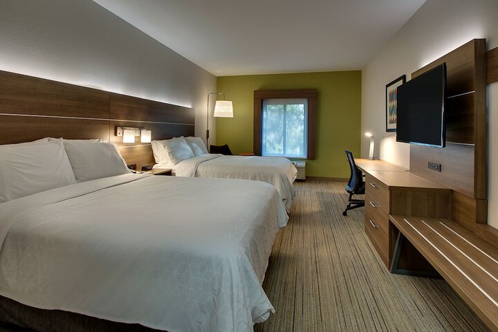 Room 22 of 49