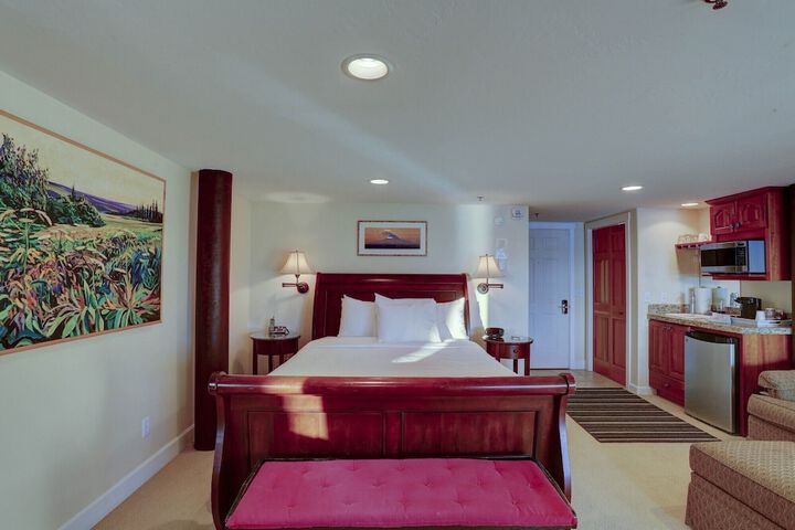 Room 46 of 183