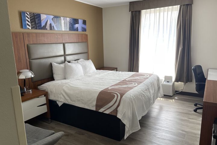 Room 15 of 40