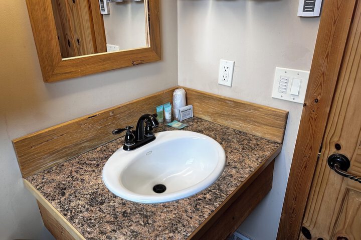 Methow River Lodge & Cabins