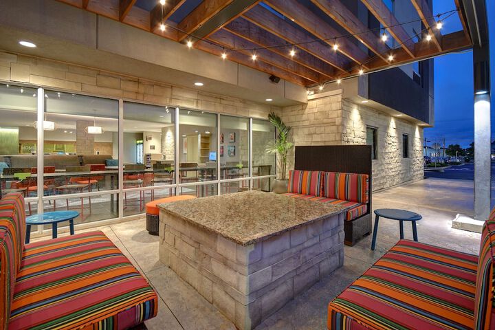 Terrace/Patio 40 of 45