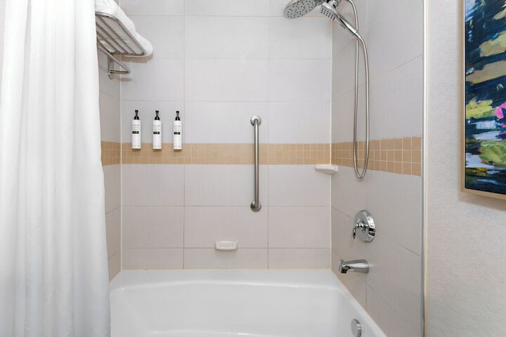 Hilton Garden Inn Wayne