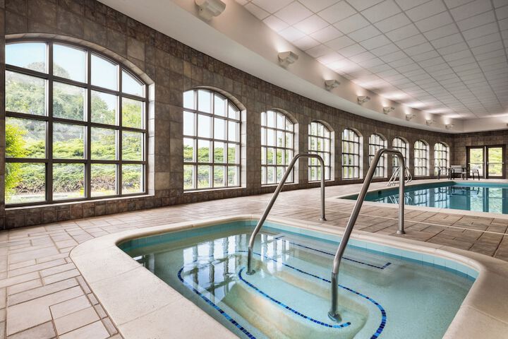 Pool 4 of 43