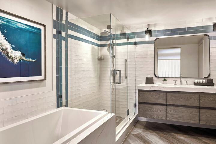 Westdrift Manhattan Beach Autograph Collection by Marriott