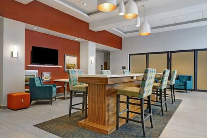 Hampton Inn & Suites by Hilton Belleville