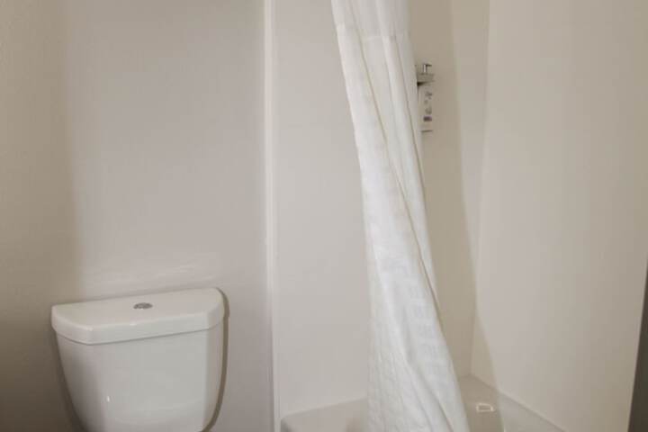 Room 46 of 90