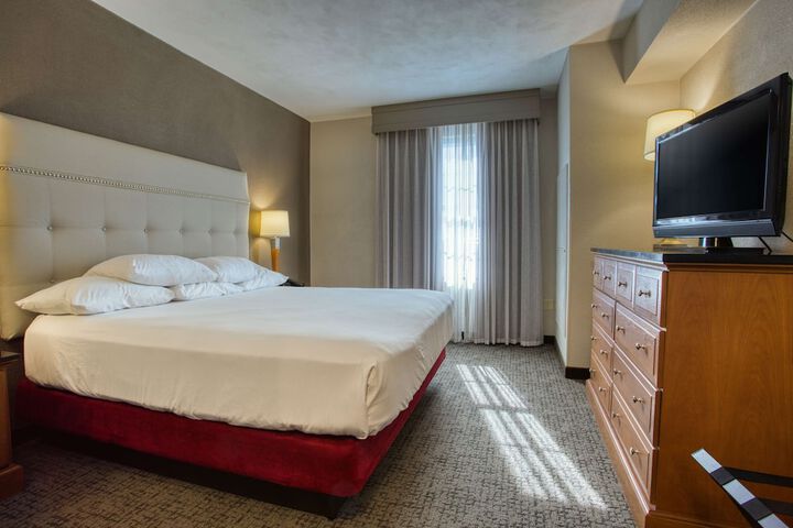 Room 42 of 92