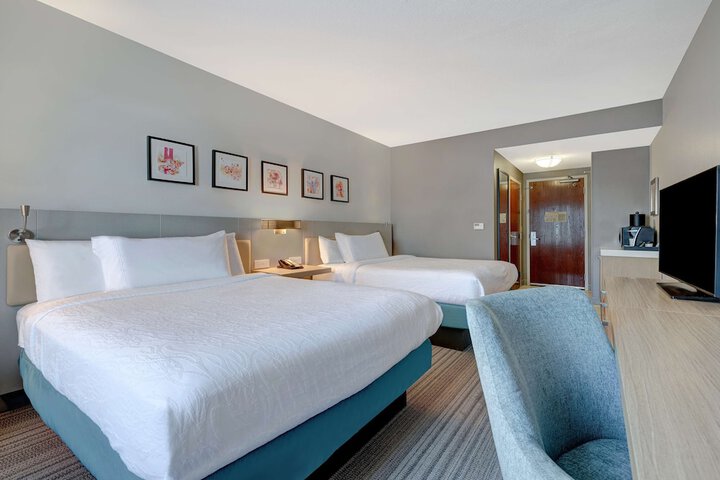 Room 22 of 47