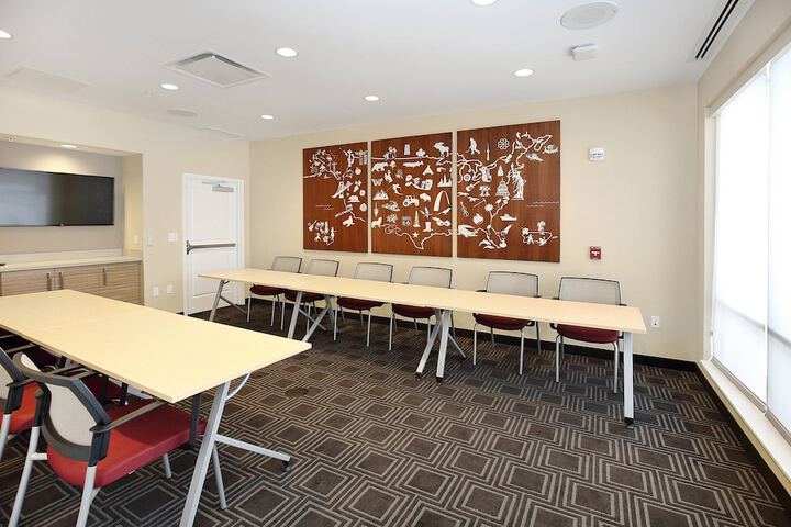 TownePlace Suites Grove City Mercer / Outlets