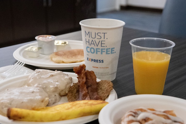 Breakfast/Coffee Service 71 of 82