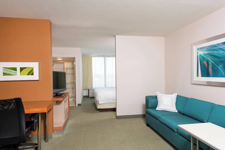 Room 12 of 24