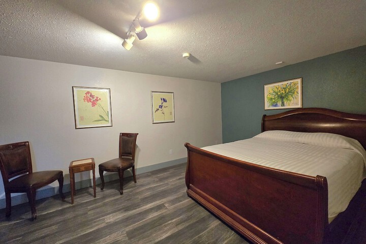 Room 14 of 53