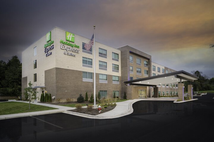 Holiday Inn Express Brevard City Center by IHG