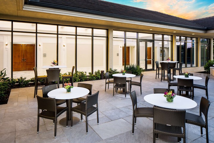 Terrace/Patio 70 of 75