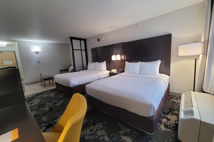 Room 43 of 53
