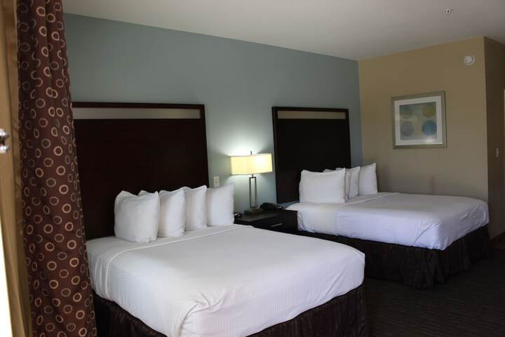 Room 17 of 35