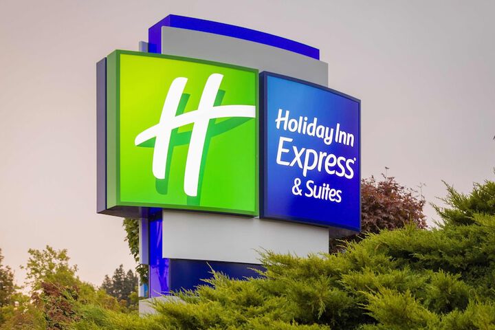 Holiday Inn Express & Suites Hood River by IHG