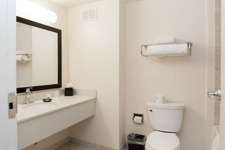 Room 31 of 62