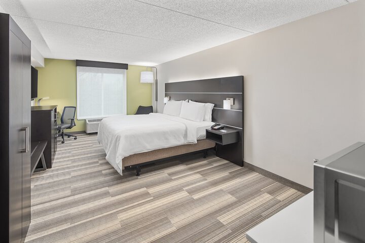 Holiday Inn Express & Suites Greenville-I-85 & Woodruff Rd by IHG