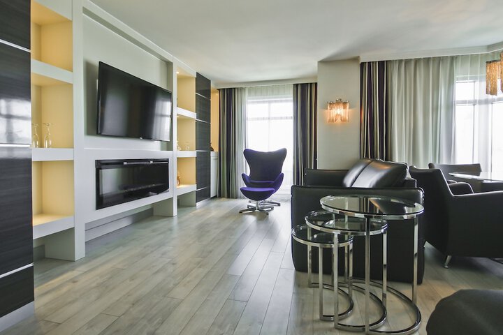 Room 41 of 128