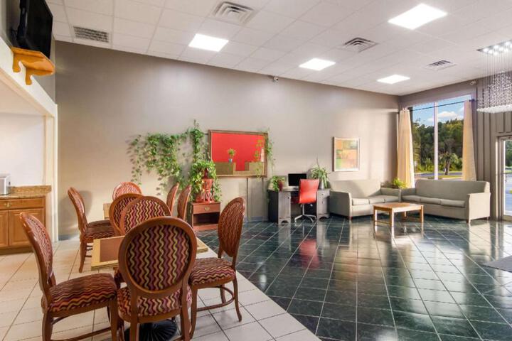 Econo Lodge