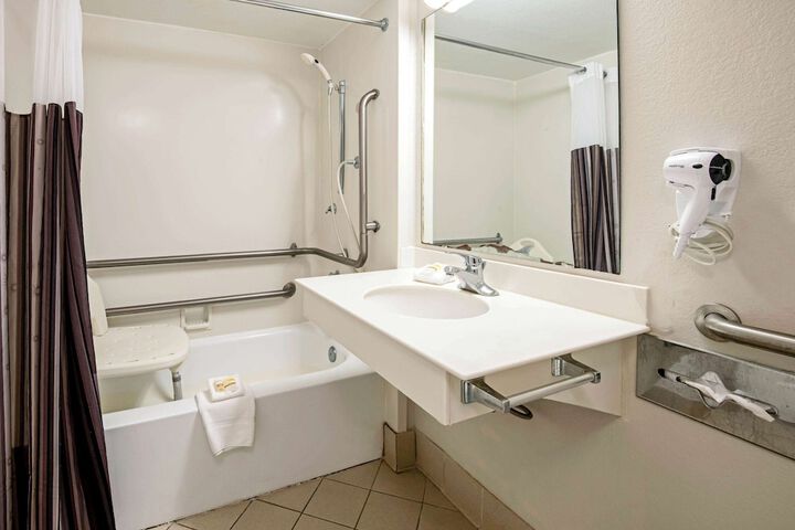 La Quinta Inn by Wyndham Amarillo Mid-City