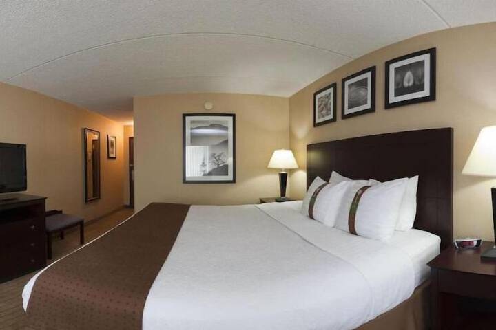 Holiday Inn Cleveland-S Independence by IHG