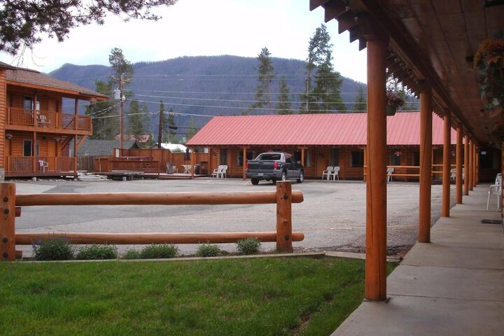 Property Grounds 63 of 70