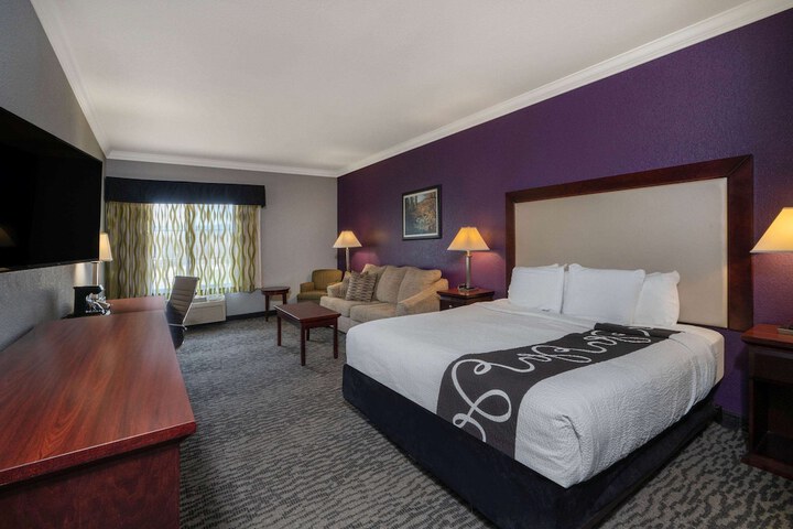Room 43 of 51