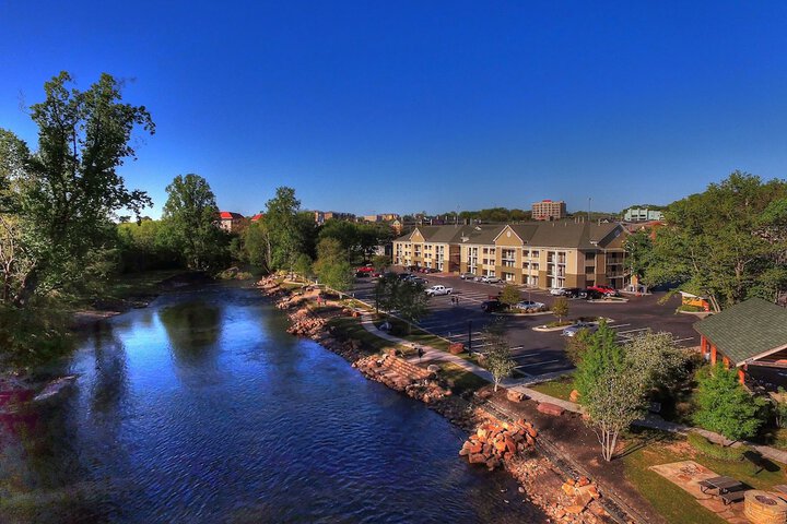 Econo Lodge Pigeon Forge Riverside