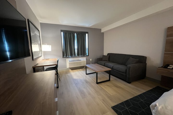 Room 19 of 24