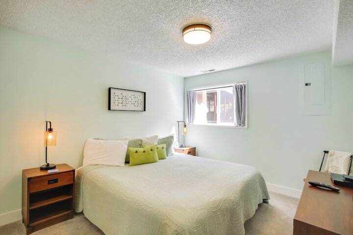 Lincoln City Beach Condo: Clubhouse & Pool Access!