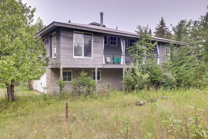 Serene Washington Island Getaway w / Private Beach!