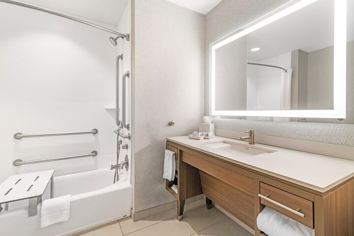 Home2 Suites by Hilton Queensbury Lake George