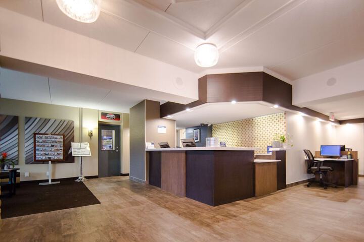 Hotel Interior 11 of 52